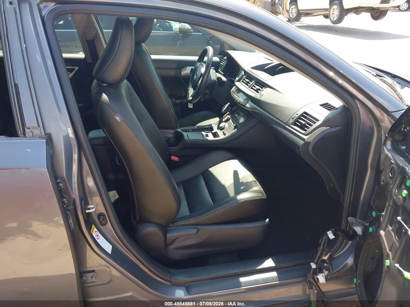 2012 Lexus Ct VIN JTHKD5BH6C2087729 IAAI salvage auction — ALL OVER, Salvage (Kansas), sold $1,650 on 2026-08-02 (photo 5)