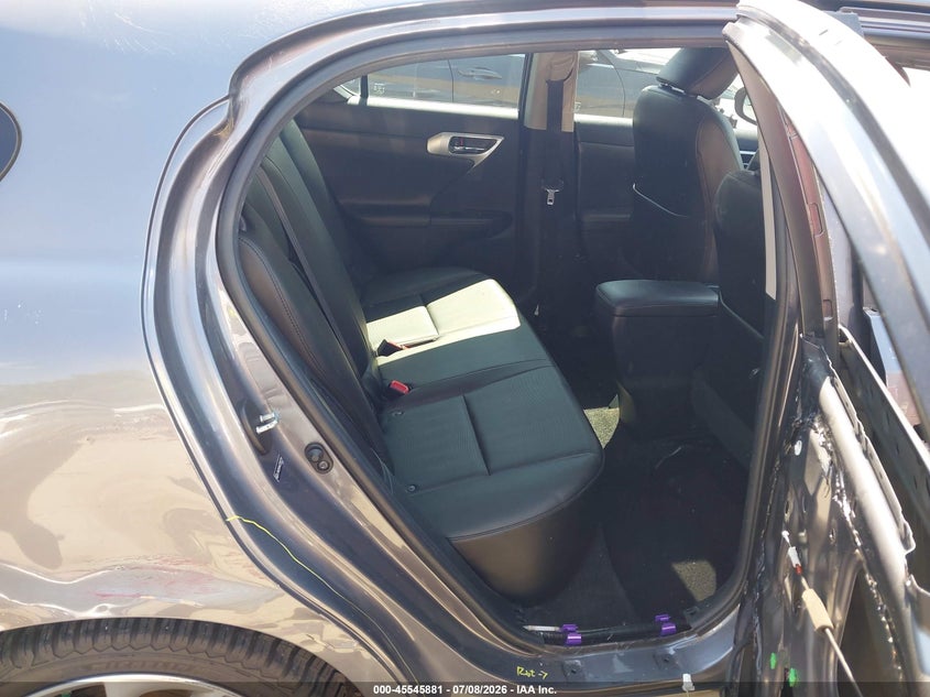 2012 Lexus Ct VIN JTHKD5BH6C2087729 IAAI salvage auction — ALL OVER, Salvage (Kansas), sold $1,650 on 2026-08-02 (photo 8)