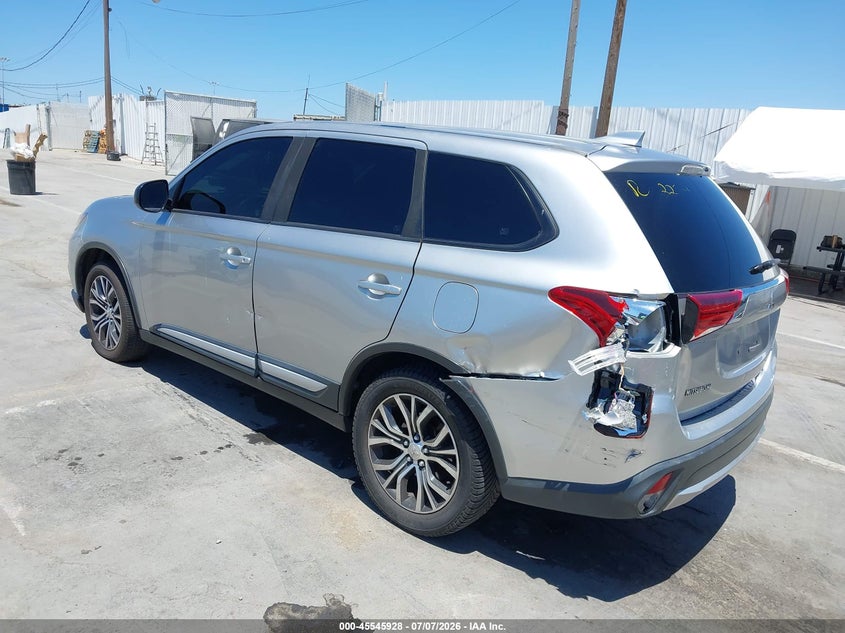2018 Mitsubishi Outlander VIN JA4AZ3A37JZ052916 IAAI salvage auction — REAR END, Salvage Title, sold $2,325 on 2026-07-29 (photo 3)