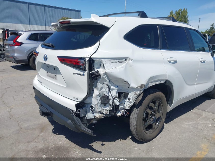 2023 Toyota Highlander VIN 5TDKBRCH5PS119954 IAAI salvage auction — RIGHT REAR, Salvage Title, sold $22,600 on 2026-07-27 (photo 6)