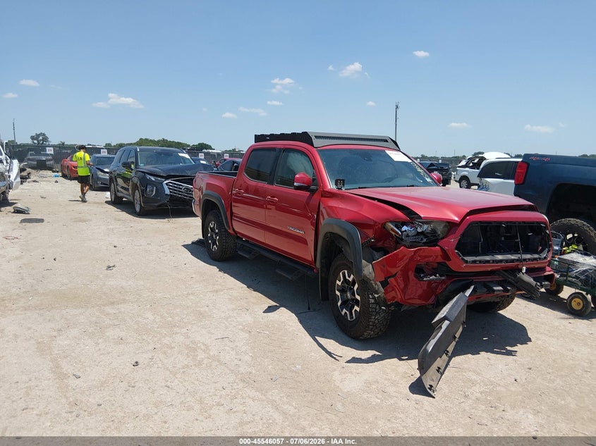 2018 Toyota Tacoma VIN 3TMCZ5AN1JM146402 — IAAI salvage auction photo