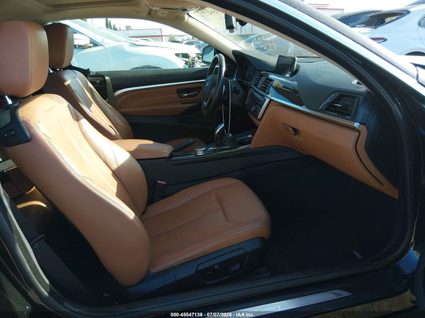 2014 BMW 4er VIN WBA3N7C54EF718635 IAAI salvage auction — REAR END, Wait Title, sold $4,525 on 2026-08-08 (photo 5)