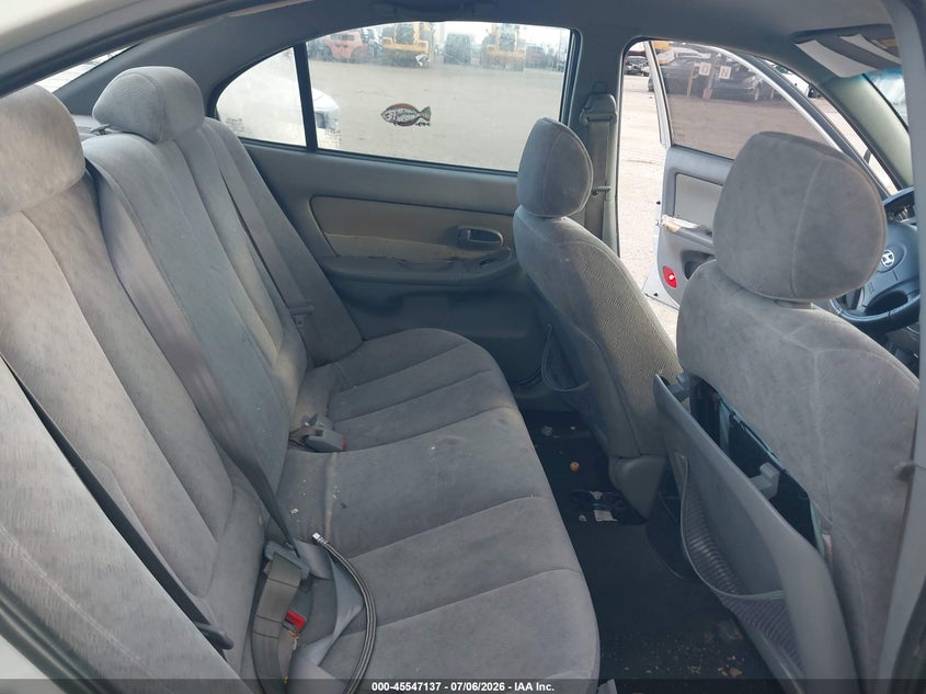2005 Hyundai Elantra VIN KMHDN46D25U094916 IAAI salvage auction — REAR END, Rebuildable (Florida), sold $250 on 2026-07-28 (photo 8)