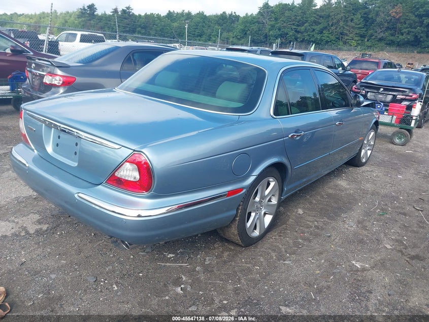 2004 Jaguar Xj VIN SAJWA71C64SG13036 IAAI salvage auction — FRONT END, Clear (Massachusetts), sold $1,750 on 2026-07-17 (photo 4)