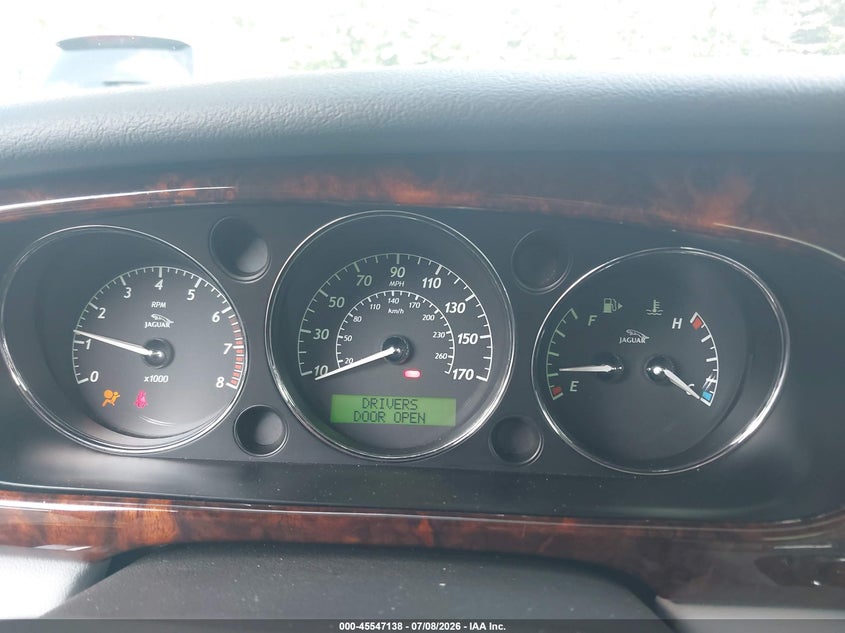 2004 Jaguar Xj VIN SAJWA71C64SG13036 IAAI salvage auction — FRONT END, Clear (Massachusetts), sold $1,750 on 2026-07-17 (photo 7)