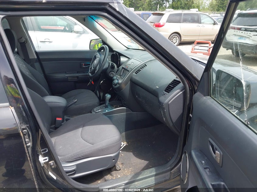 2010 Kia Soul VIN KNDJT2A29A7125675 IAAI salvage auction — NORMAL WEAR, Clear (Washington), sold $375 on 2026-07-29 (photo 5)