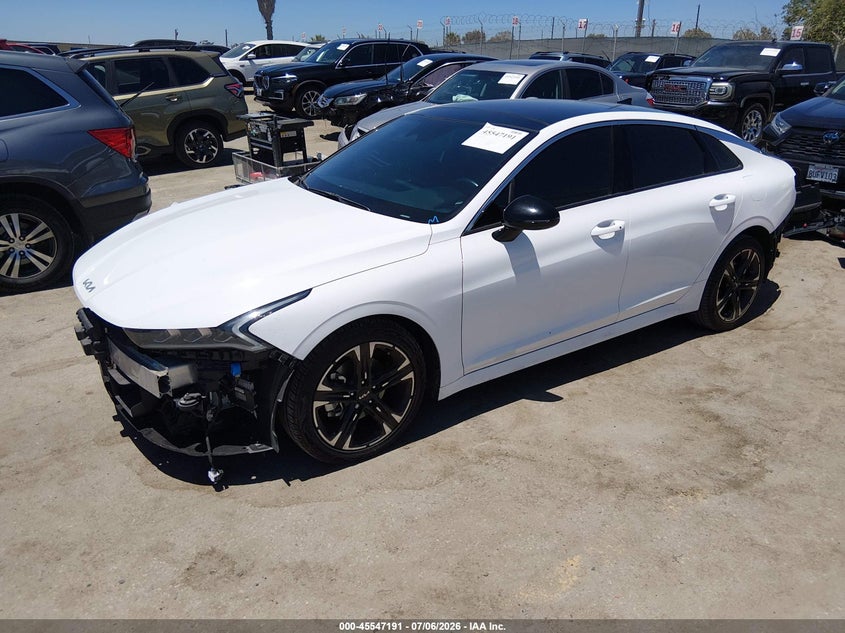 2024 Kia K5 VIN 5XXG64J22RG265471 IAAI salvage auction — LEFT & RIGHT, Salvage Title, sold $7,550 on 2026-08-19 (photo 2)