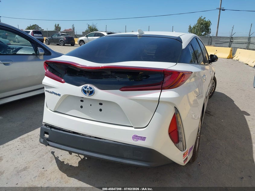 2018 Toyota Prius VIN JTDKARFP7J3100708 IAAI salvage auction — NORMAL WEAR, Clear - Dealer Only (California), sold $1,900 on 2026-07-09 (photo 4)
