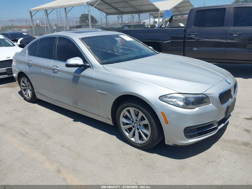 2014 BMW 5er VIN WBA5A7C52ED219591 IAAI salvage auction — LEFT SIDE, Salvage Title, sold $1,425 on 2026-08-12 (photo 1)