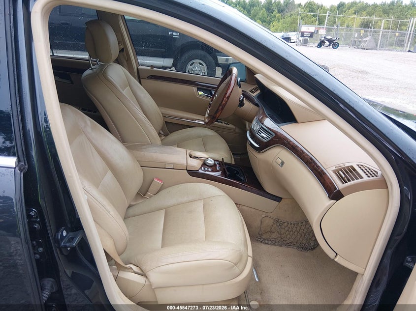 2013 Mercedes-benz S class VIN WDDNG9EB0DA517286 IAAI salvage auction — NORMAL WEAR, Clear (Alabama), sold $1,475 on 2026-08-10 (photo 5)