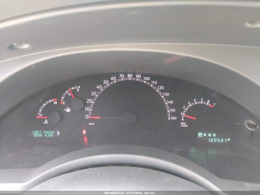 2007 Chrysler Pacifica VIN 2A8GM68X27R366316 IAAI salvage auction — NORMAL WEAR, Clear (Kansas), sold $400 on 2026-07-24 (photo 7)