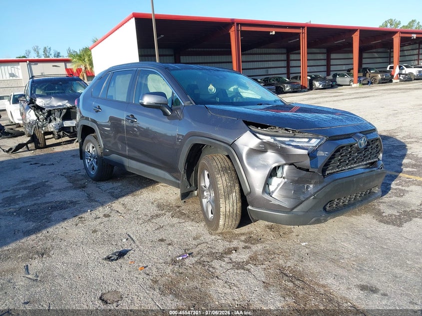 2024 Toyota Rav 4 VIN 4T3RWRFV2RU142713 — IAAI salvage auction photo