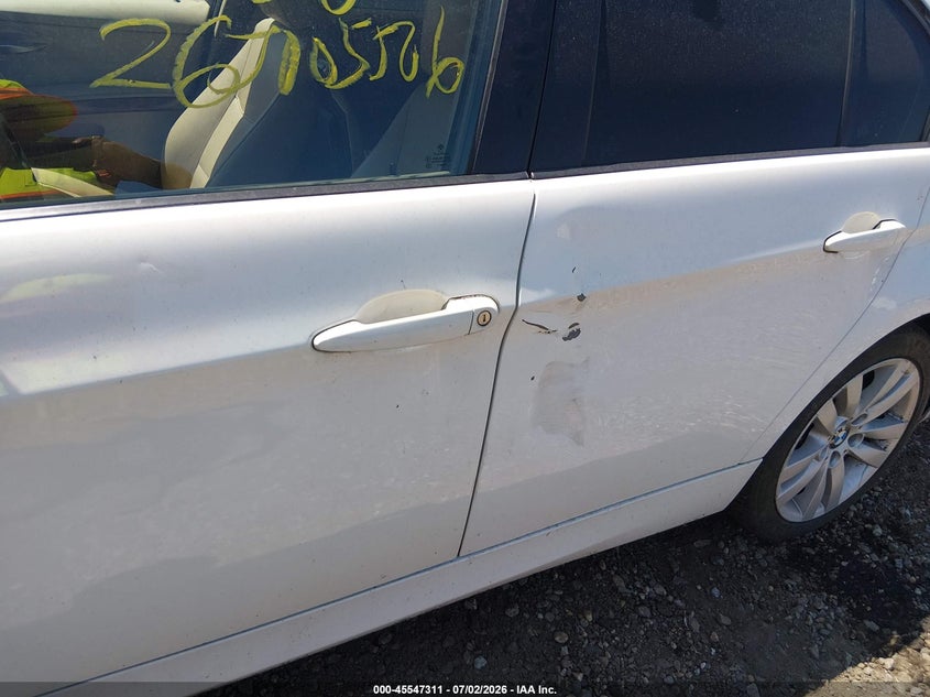 2008 BMW 3 series VIN WBAVC73568KX92391 IAAI salvage auction — FRONT END, Bill Of Sale (New York), sold $25 on 2026-08-04 (photo 6)