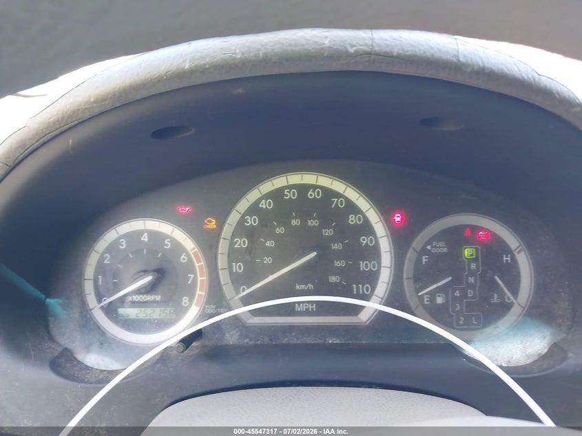 2004 Toyota Sienna VIN 5TDBA23C04S003460 IAAI salvage auction — NORMAL WEAR, App For Dup Clear (California), sold $325 on 2026-07-29 (photo 7)