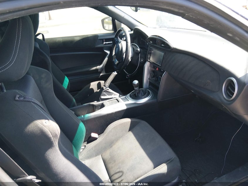 2017 Toyota Gt86 VIN JF1ZNAA18H8703516 IAAI salvage auction — FRONT & REAR, Salvage (California), sold $2,450 on 2026-07-28 (photo 5)