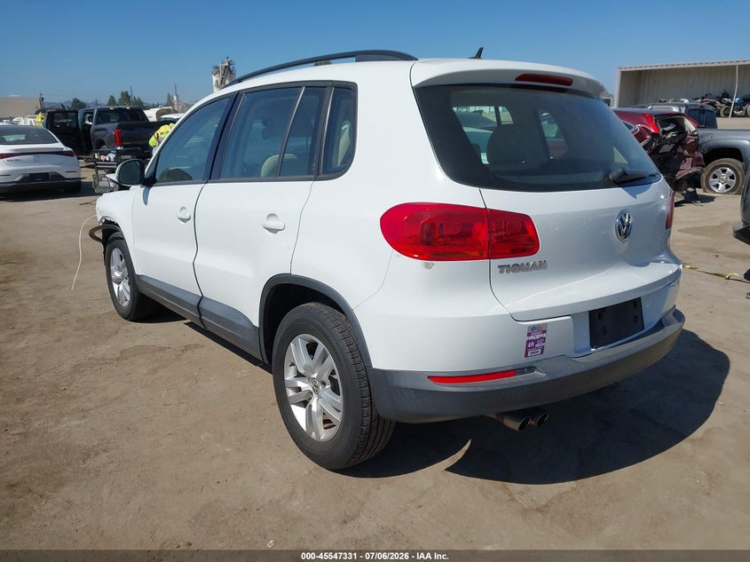 2016 Volkswagen Tiguan VIN WVGAV7AX4GW601666 IAAI salvage auction — FRONT END, Salvage (California), sold $875 on 2026-07-29 (photo 3)