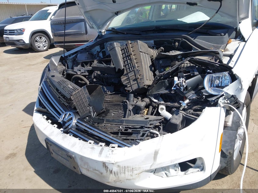 2016 Volkswagen Tiguan VIN WVGAV7AX4GW601666 IAAI salvage auction — FRONT END, Salvage (California), sold $875 on 2026-07-29 (photo 6)