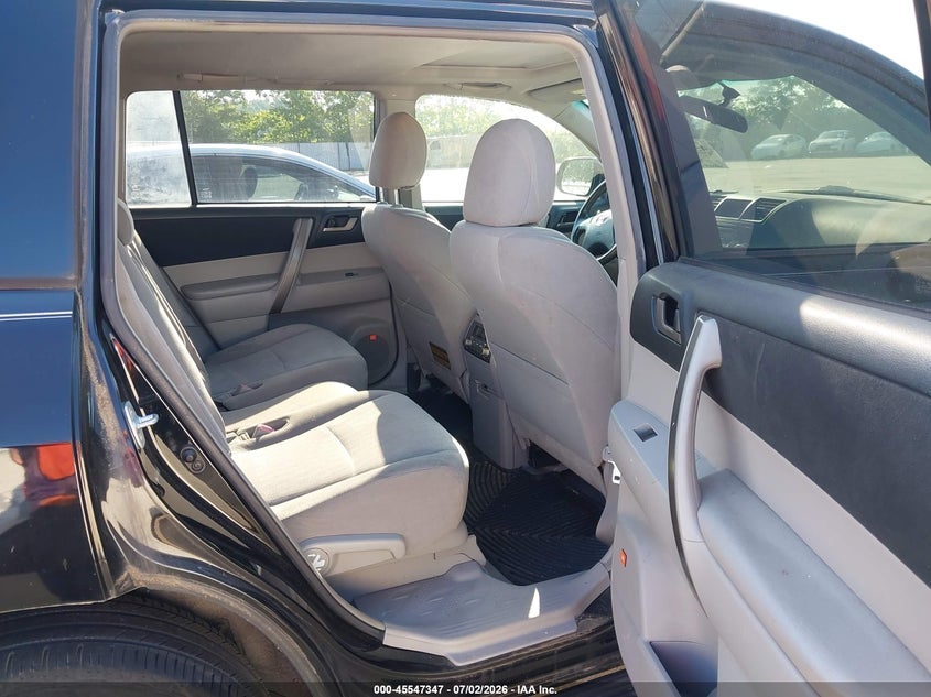 2008 Toyota Highlander VIN JTEES43A082063400 IAAI salvage auction — NORMAL WEAR, Clear (Missouri), sold $900 on 2026-07-28 (photo 8)