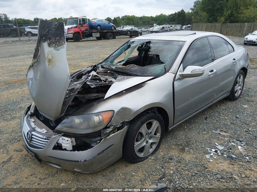 2008 Acura Rl VIN JH4KB16688C000423 IAAI salvage auction — ENGINE BURN, Clear (Virginia), sold $275 on 2026-07-18 (photo 2)