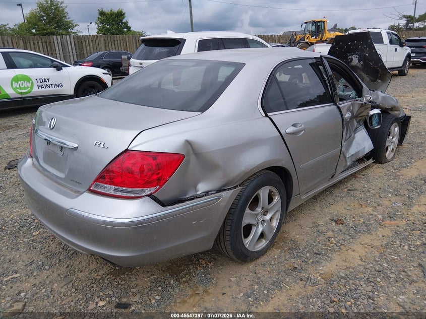 2008 Acura Rl VIN JH4KB16688C000423 IAAI salvage auction — ENGINE BURN, Clear (Virginia), sold $275 on 2026-07-18 (photo 4)