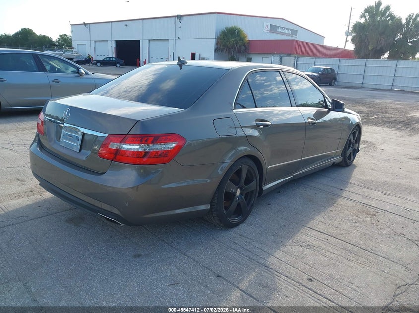 2011 Mercedes-benz E-class VIN WDDHF8HB0BA309511 IAAI salvage auction — TRANSMISSION, Clear (Florida), sold $1,150 on 2026-07-29 (photo 4)