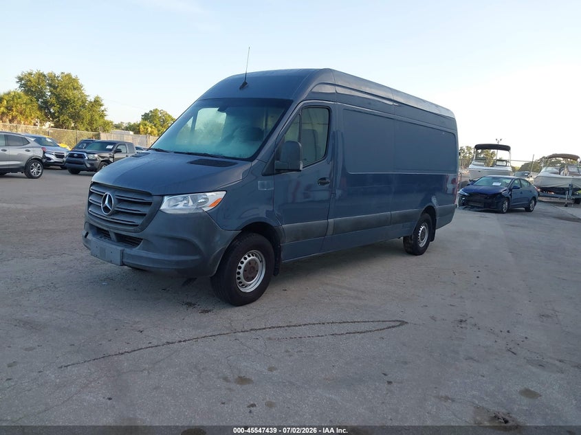 2019 Mercedes-benz Sprinter VIN WD4PF1CD5KP147173 IAAI salvage auction — MECHANICAL, Clear (Florida), sold $9,550 on 2026-07-08 (photo 2)