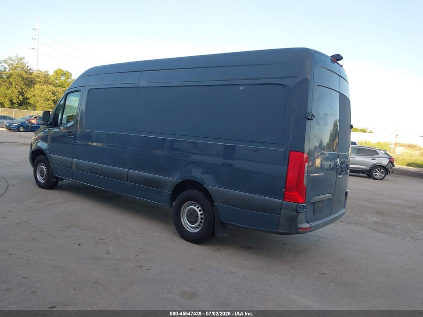 2019 Mercedes-benz Sprinter VIN WD4PF1CD5KP147173 IAAI salvage auction — MECHANICAL, Clear (Florida), sold $9,550 on 2026-07-08 (photo 3)