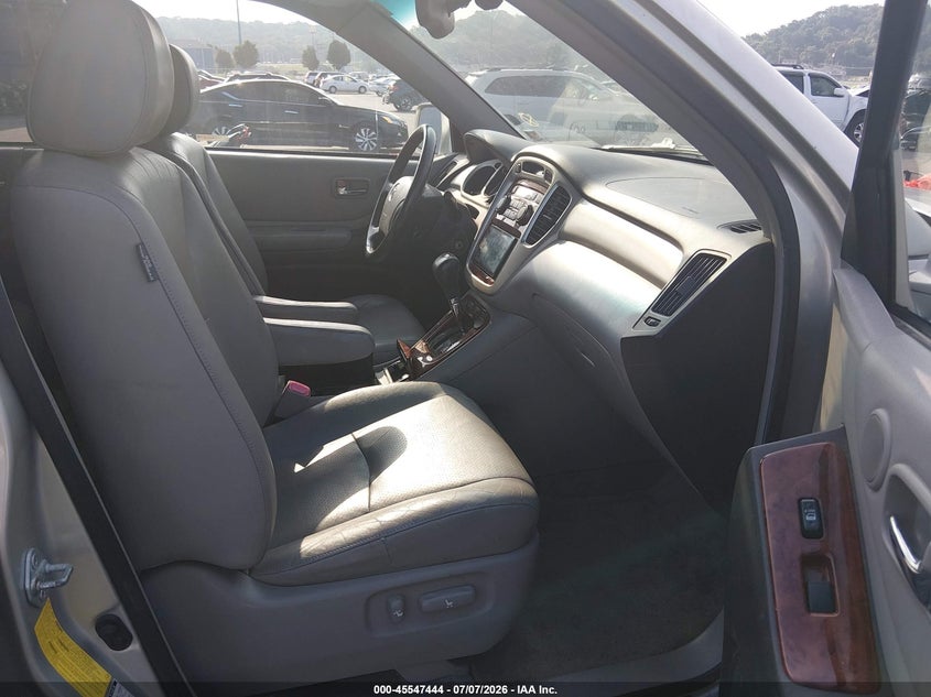 2006 Toyota Highlander VIN JTEEP21A160155438 IAAI salvage auction — NORMAL WEAR, Clear (Missouri), sold $2,100 on 2026-07-14 (photo 5)