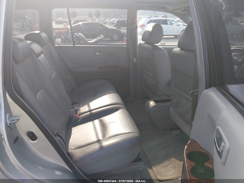 2006 Toyota Highlander VIN JTEEP21A160155438 IAAI salvage auction — NORMAL WEAR, Clear (Missouri), sold $2,100 on 2026-07-14 (photo 8)
