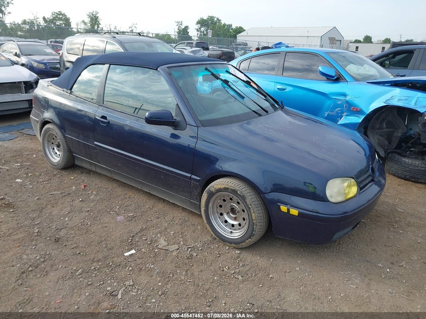 1999 Volkswagen Cabrio VIN 3VWDB61E3XM812695 IAAI salvage auction — FRONT & REAR, Salvage (Ohio), sold $175 on 2026-08-15 (photo 1)