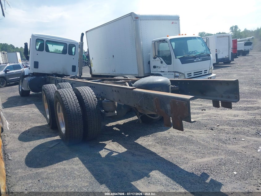 2019 Peterbilt 567 VIN 1NPCL70X4KD497004 IAAI salvage auction — Unknown, Clear (Florida), sold $9,900 on 2026-07-21 (photo 3)