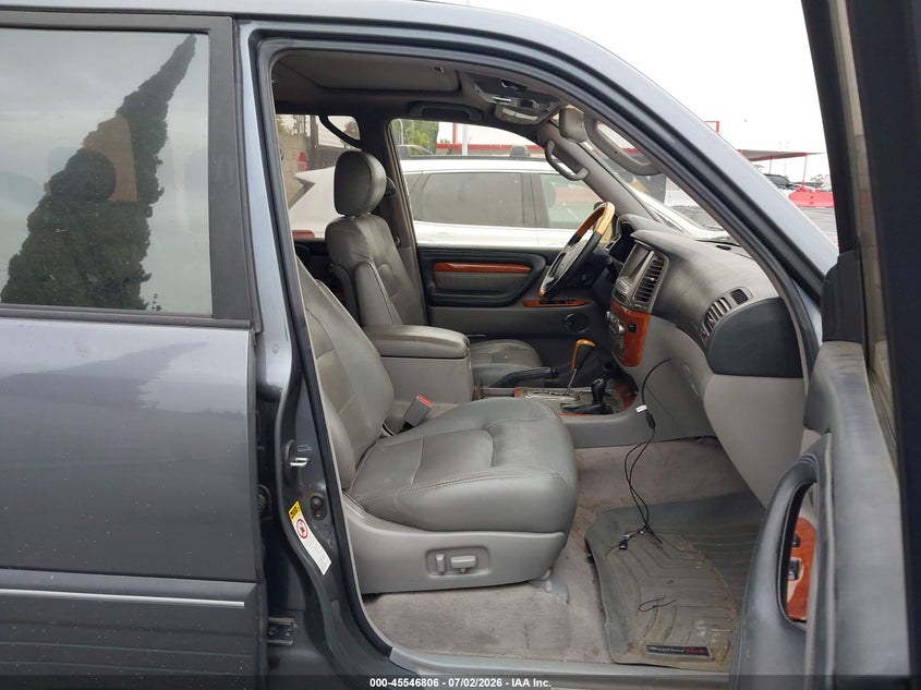 2003 Lexus Lx 470 VIN JTJHT00W233531599 IAAI salvage auction — FRONT END, Salvage (California), sold $5,000 on 2026-07-23 (photo 5)