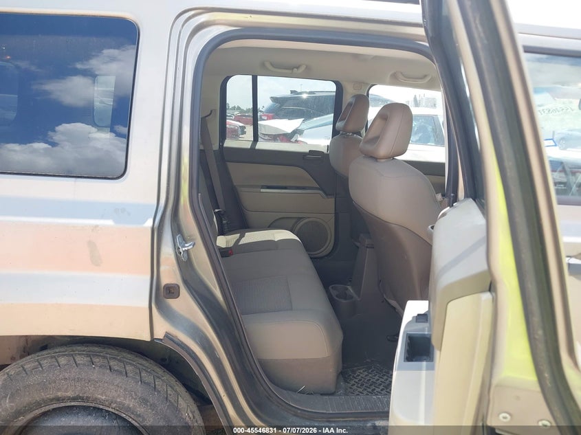 2007 Jeep Patriot VIN 1J8FF28W97D344743 IAAI salvage auction — FRONT END, Clear (Colorado), sold $125 on 2026-07-09 (photo 8)