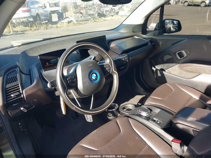 2017 BMW I3 VIN WBY1Z8C34HV894466 IAAI salvage auction — SIDE, Wait Title, sold $2,850 on 2026-07-31 (photo 5)