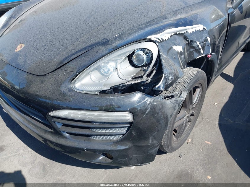 2012 Porsche Cayenne VIN WP1AA2A20CLA12566 IAAI salvage auction — LEFT FRONT, Wait Title, sold $2,600 on 2026-08-19 (photo 6)