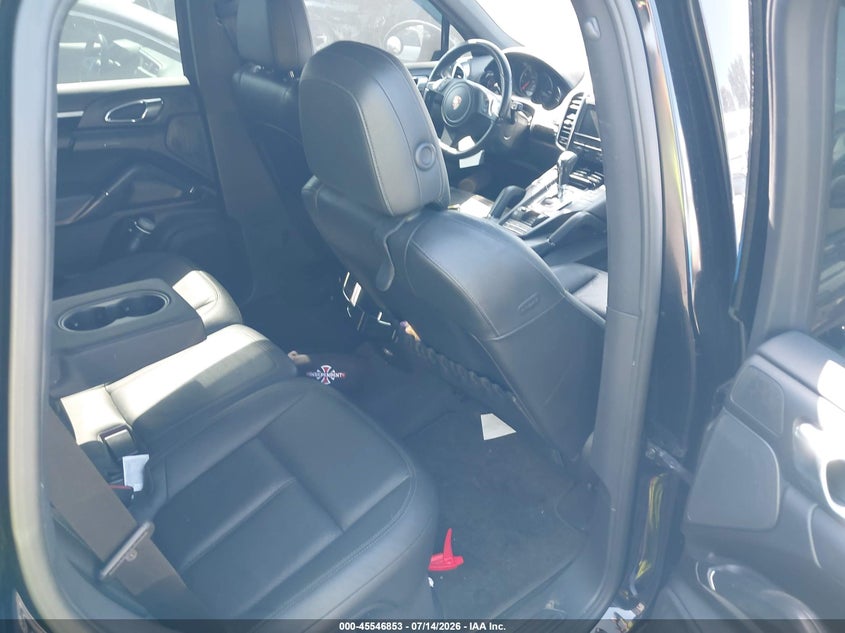 2012 Porsche Cayenne VIN WP1AA2A20CLA12566 IAAI salvage auction — LEFT FRONT, Wait Title, sold $2,600 on 2026-08-19 (photo 8)