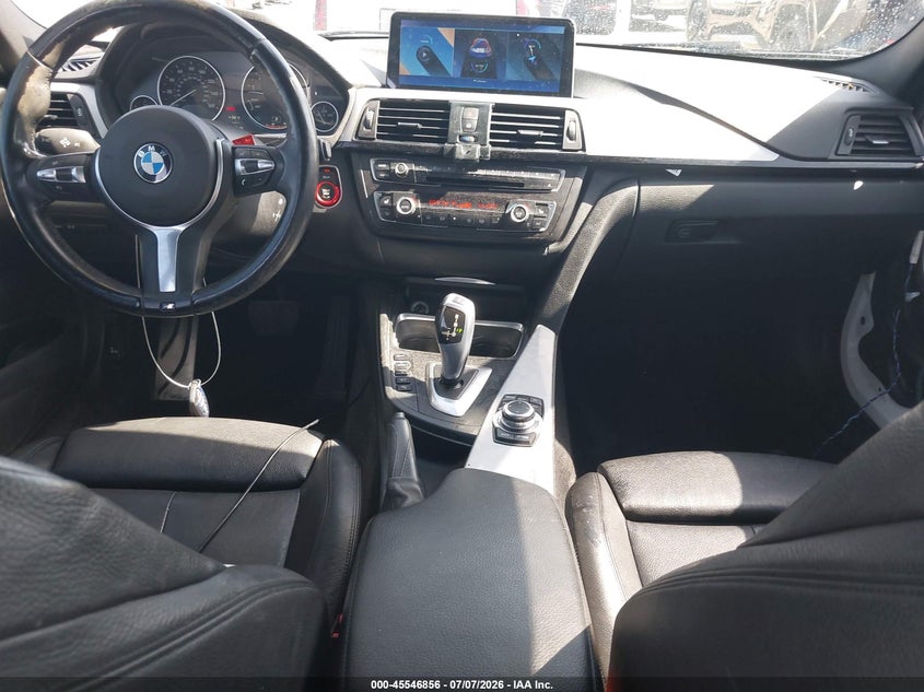 2013 BMW 3er VIN WBA3B9C57DF585744 IAAI salvage auction — SIDE, Salvage (Arizona), sold $2,100 on 2026-07-15 (photo 5)