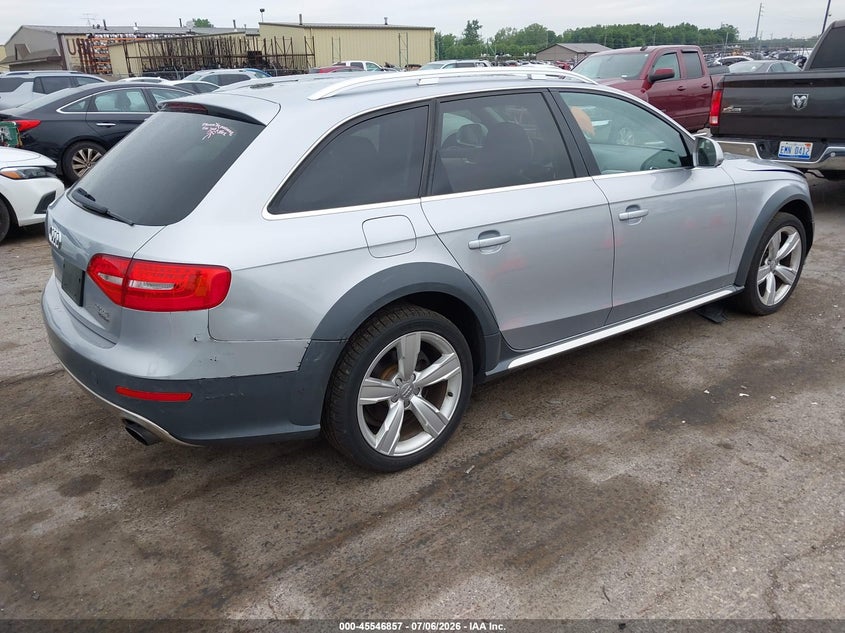 2015 Audi Allroad VIN WA1TFAFL6FA108817 IAAI salvage auction — NORMAL WEAR, Clear (Michigan), sold $1,100 on 2026-07-30 (photo 4)