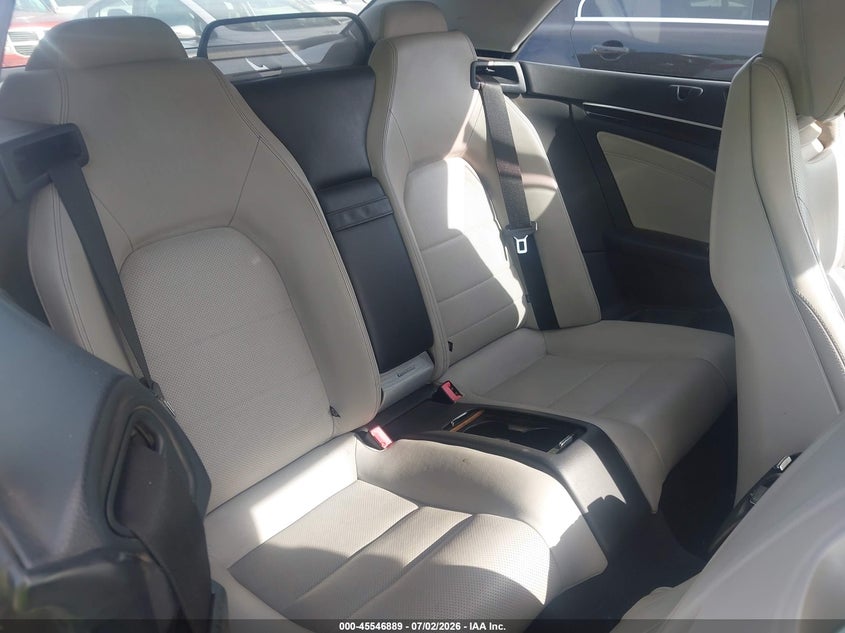 2014 Mercedes-benz E-class VIN WDDKK5KF1EF266591 IAAI salvage auction — NORMAL WEAR, Clear - Public Restricted (Oklahoma), sold $950 on 2026-07-15 (photo 8)