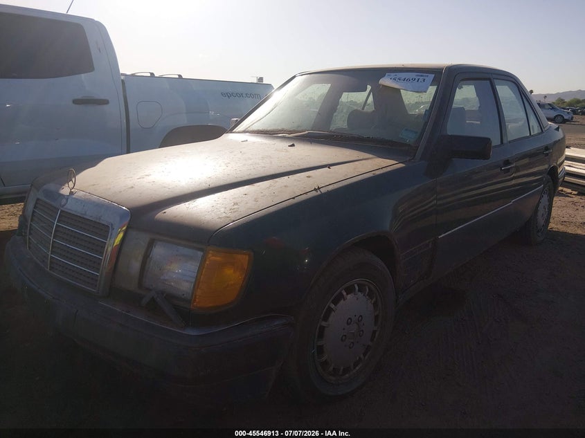 1990 Mercedes-benz 300 VIN WDBEA30D5LB259176 IAAI salvage auction — NORMAL WEAR, Clear-Dealer Only (Arizona), sold $600 on 2026-07-28 (photo 2)