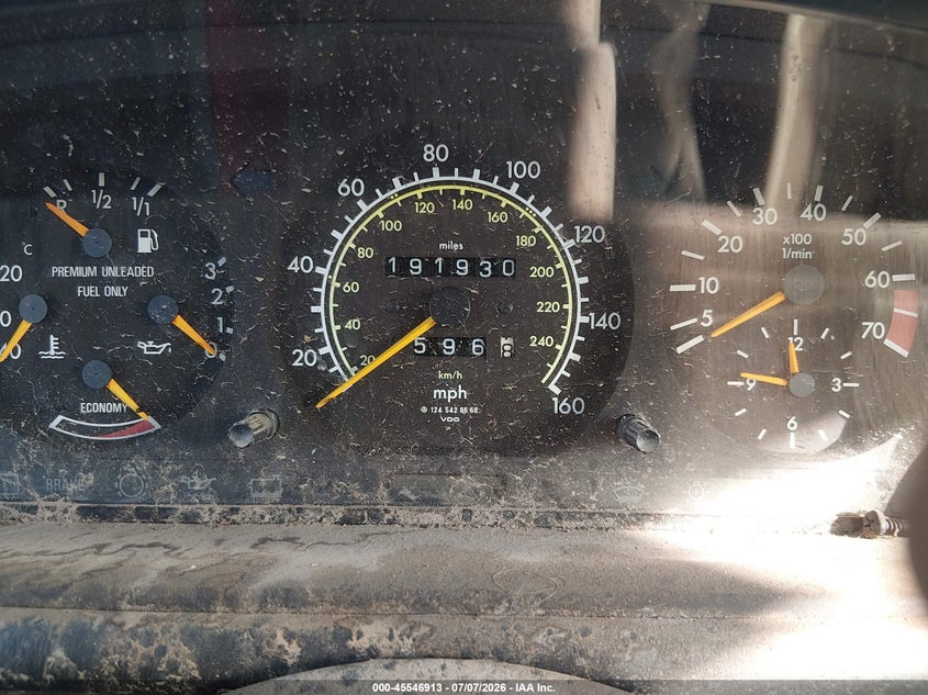 1990 Mercedes-benz 300 VIN WDBEA30D5LB259176 IAAI salvage auction — NORMAL WEAR, Clear-Dealer Only (Arizona), sold $600 on 2026-07-28 (photo 7)
