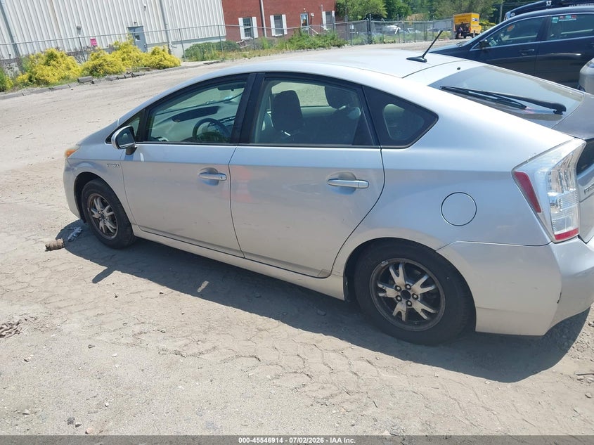 2010 Toyota Prius VIN JTDKN3DU9A0118235 IAAI salvage auction — NORMAL WEAR, Clear (Massachusetts), sold $1,400 on 2026-07-14 (photo 3)