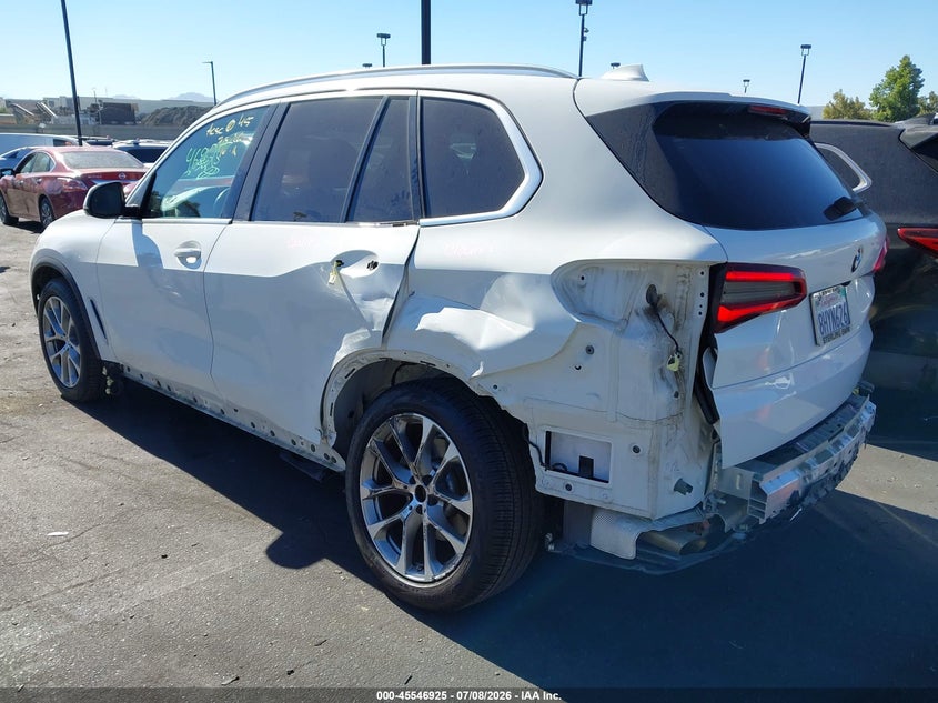 2019 BMW X5 VIN 5UXCR6C53KLK88559 IAAI salvage auction — REAR END, Salvage Title, sold $15,400 on 2026-07-23 (photo 3)