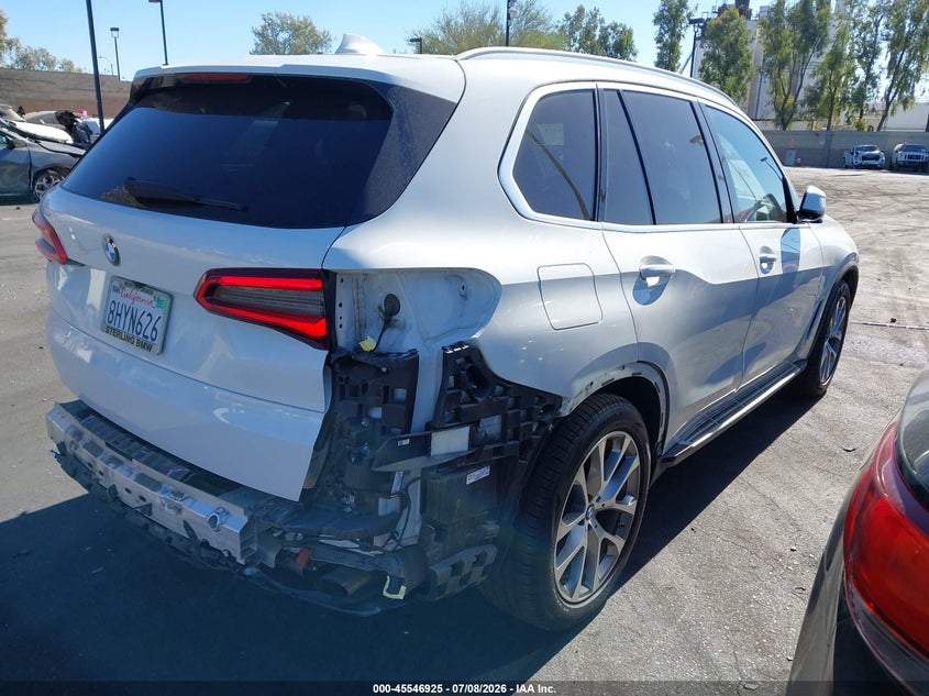 2019 BMW X5 VIN 5UXCR6C53KLK88559 IAAI salvage auction — REAR END, Salvage Title, sold $15,400 on 2026-07-23 (photo 4)