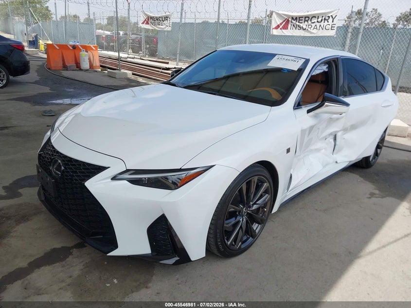 2025 Lexus Is VIN JTHBA1D24S5135638 IAAI salvage auction — LEFT SIDE, Salvage Title, sold $14,000 on 2026-07-29 (photo 2)
