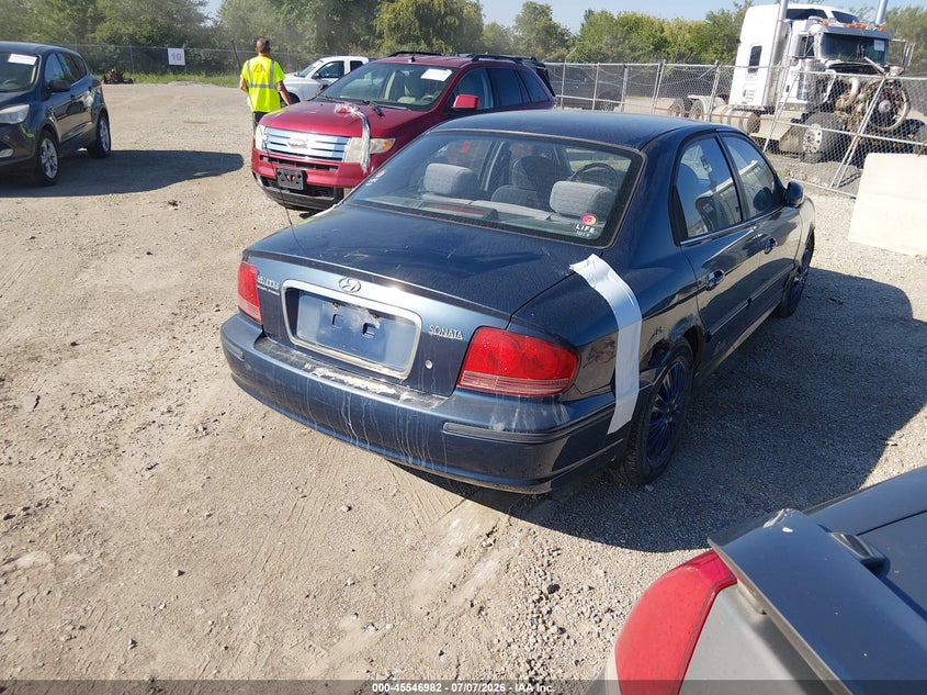 2003 Hyundai Sonata VIN KMHWF25H73A896732 IAAI salvage auction — NORMAL WEAR, Regular Certificate (Iowa), sold $375 on 2026-07-27 (photo 4)
