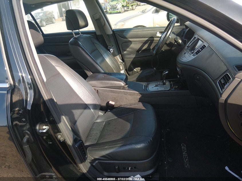 2014 Hyundai Genesis VIN KMHGC4DD9EU261777 IAAI salvage auction — NORMAL WEAR, Clear (Maryland), sold $750 on 2026-07-29 (photo 5)
