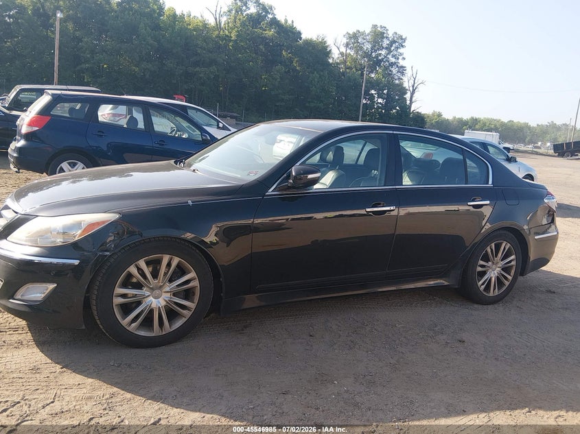 2014 Hyundai Genesis VIN KMHGC4DD9EU261777 IAAI salvage auction — NORMAL WEAR, Clear (Maryland), sold $750 on 2026-07-29 (photo 6)