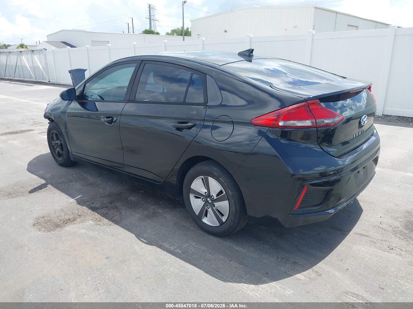 2017 Hyundai Ioniq VIN KMHC65LC1HU027688 IAAI salvage auction — FRONT END, Salvage Title, sold $25 on 2026-07-29 (photo 3)