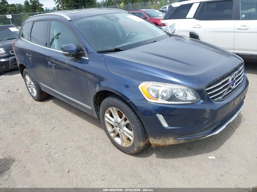 2015 Volvo Xc60 VIN YV4612RK3F2635778 IAAI salvage auction — NORMAL WEAR, Clear (Washington), sold $2,875 on 2026-07-15 (photo 1)